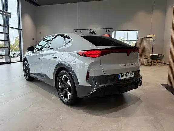 Cupra Tavascan 2026 photo 4