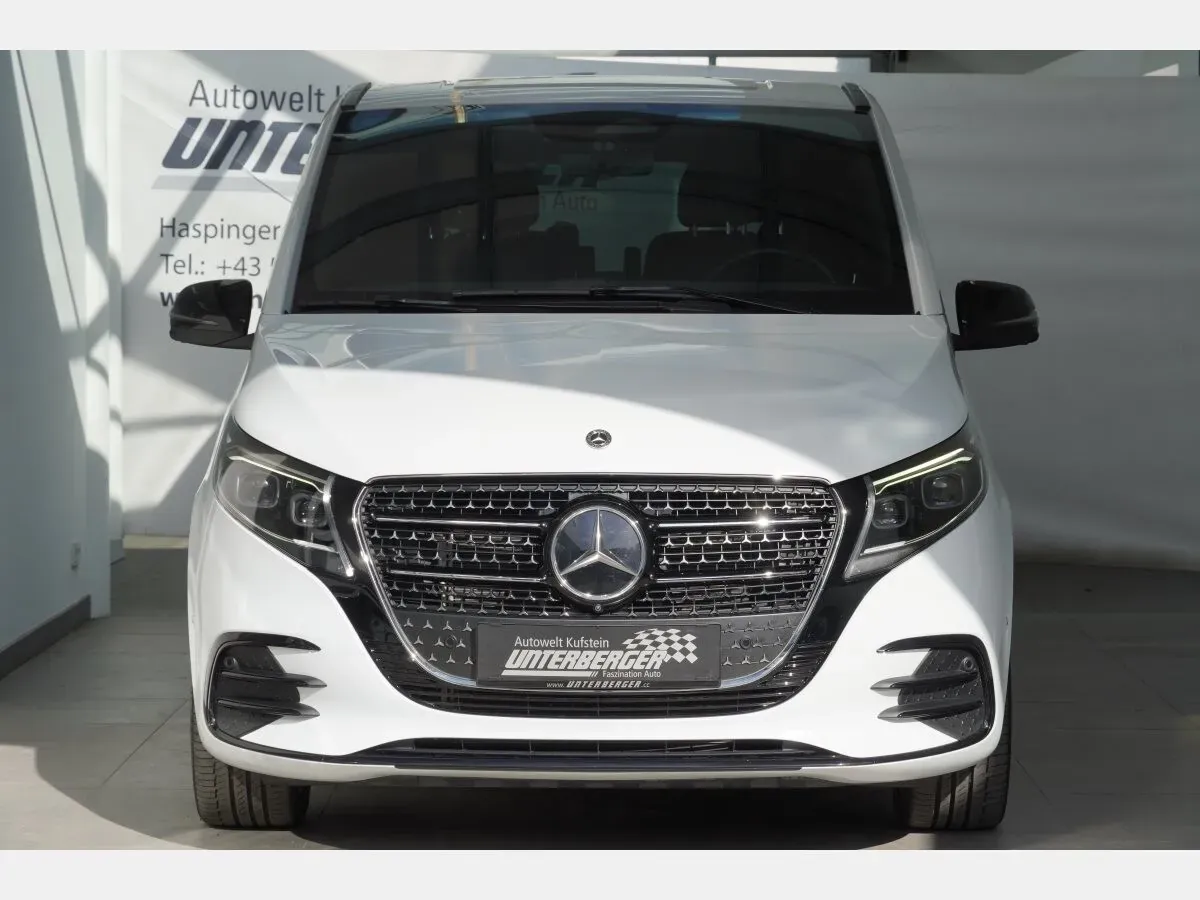 Mercedes-Benz V-Class 2024 photo 3