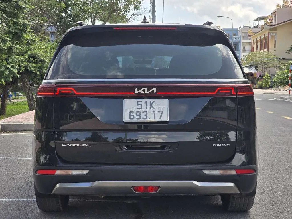 Kia Carnival 2023 photo 5