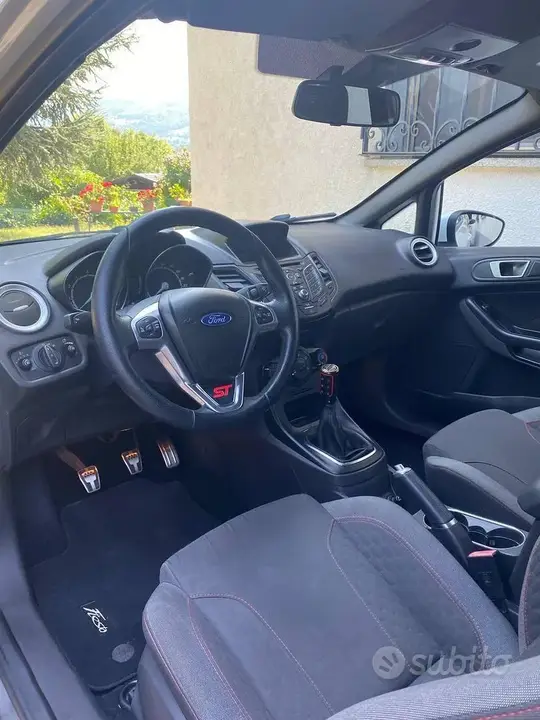 Ford Fiesta 2017 photo 5