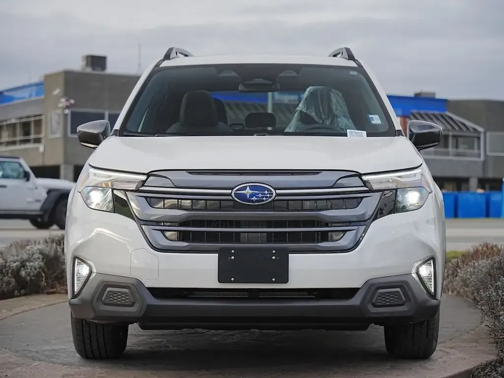 Subaru Forester 2026 photo 2