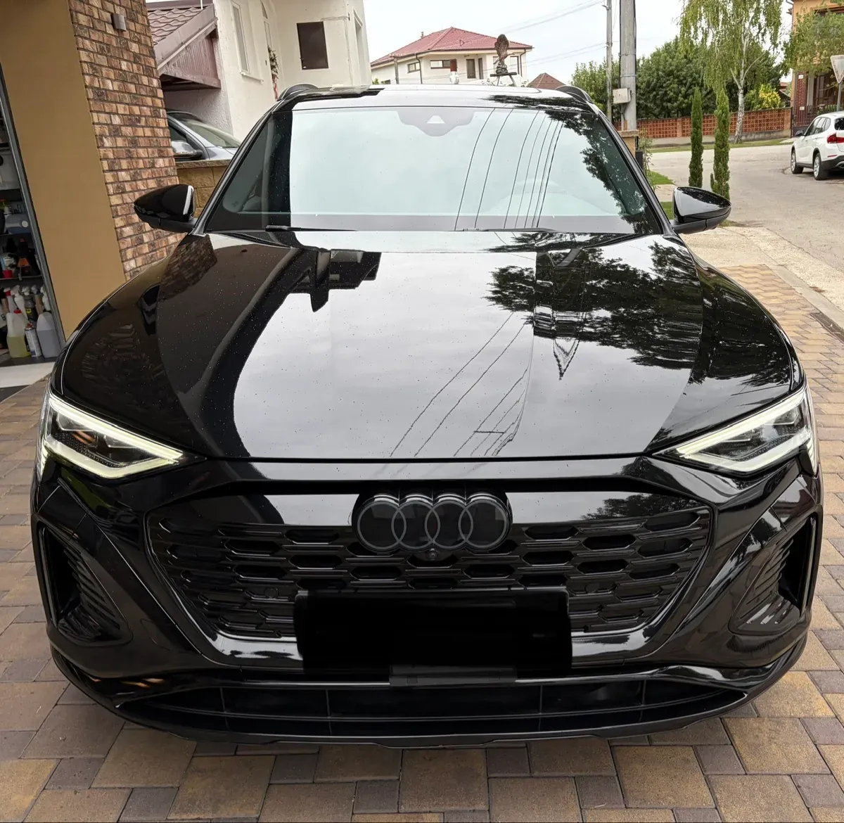 Audi Q8 E-Tron