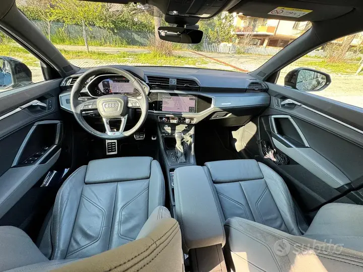 Audi Q3 2019 photo 4