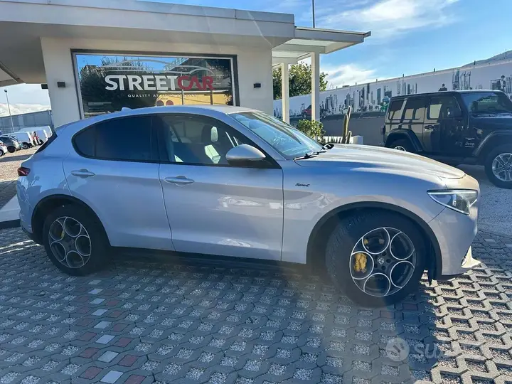 Alfa Romeo Stelvio 2020 photo 2