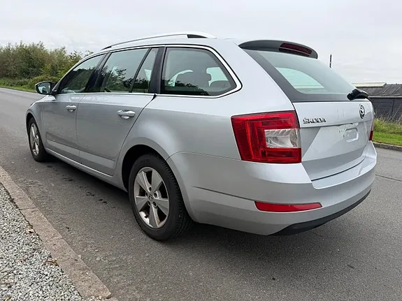 Skoda Octavia 2014 photo 5