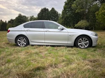BMW 520D 2012 photo 2