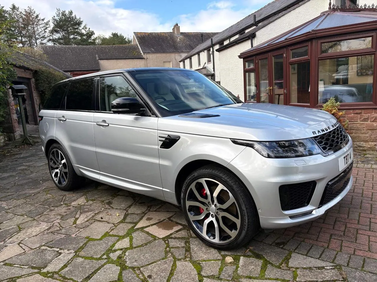 Land Rover Range Rover Sport 2019 photo 3