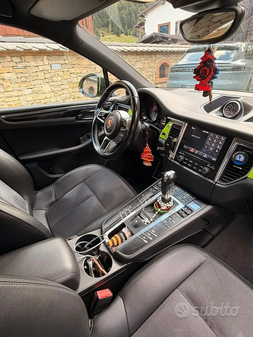 Porsche Macan S 2016 photo 5