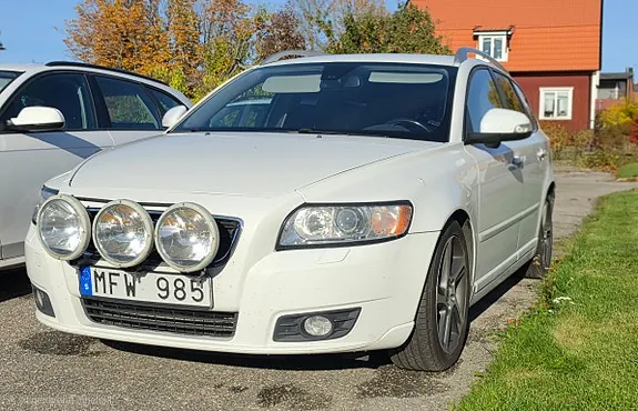 Volvo V50