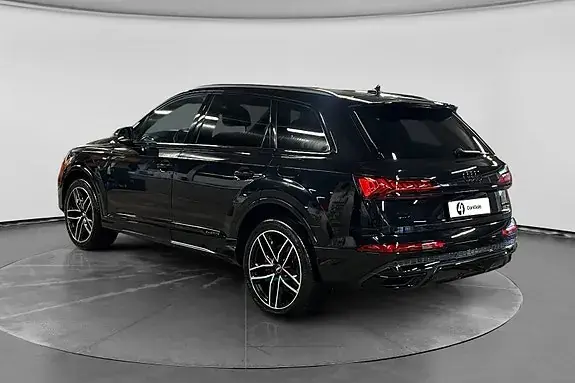 Audi Q7 2021 photo 3
