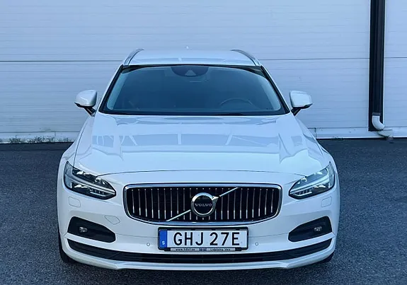 Volvo V90 2021 photo 2