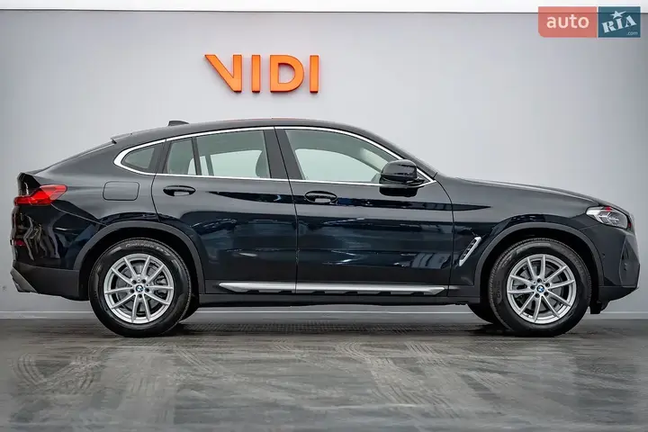 BMW X4 2022 photo 4