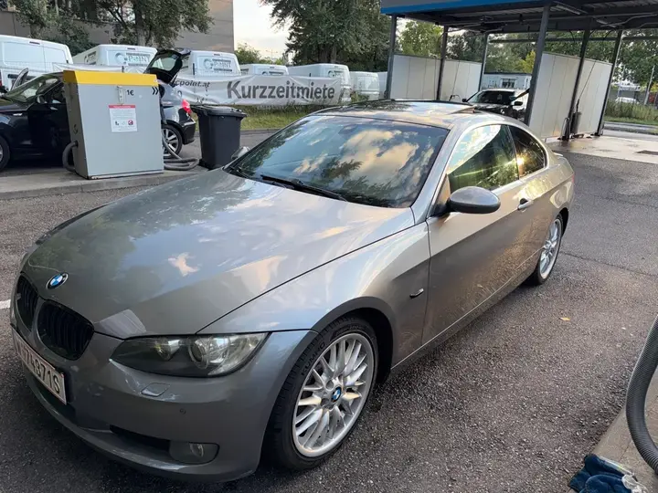 BMW 3Er-Reihe 325I