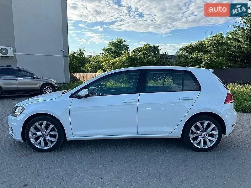 Volkswagen Golf 2018 photo 4