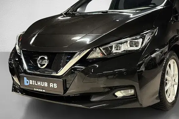 Nissan Leaf 2019 photo 2