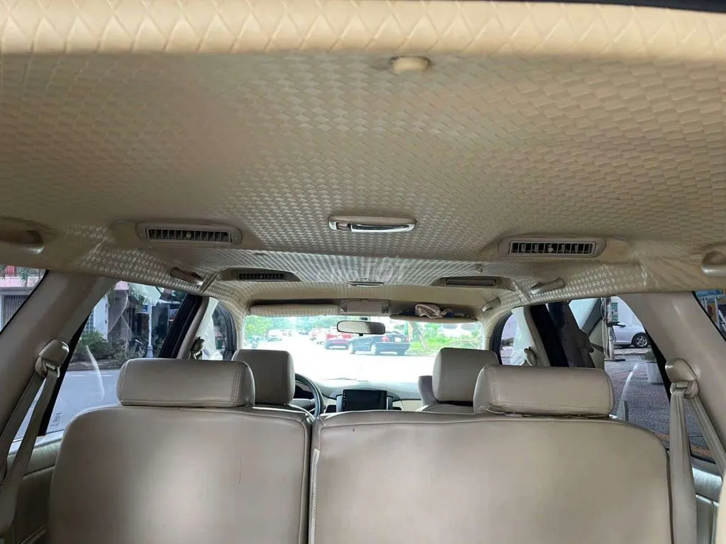 Toyota Innova 2006 photo 3