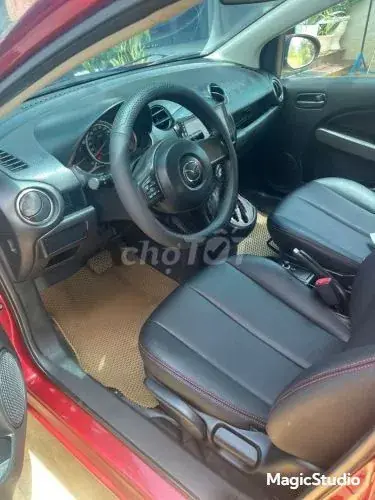 Mazda 2 2014 photo 3