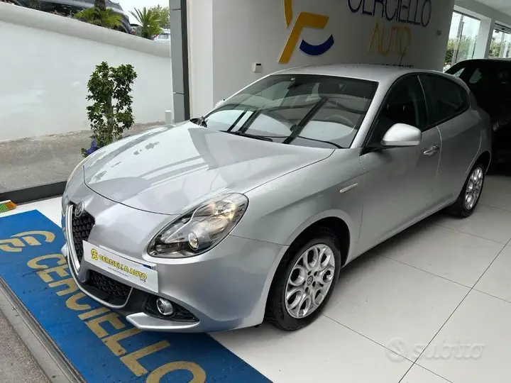 Alfa Romeo Giulietta 2020 photo 2