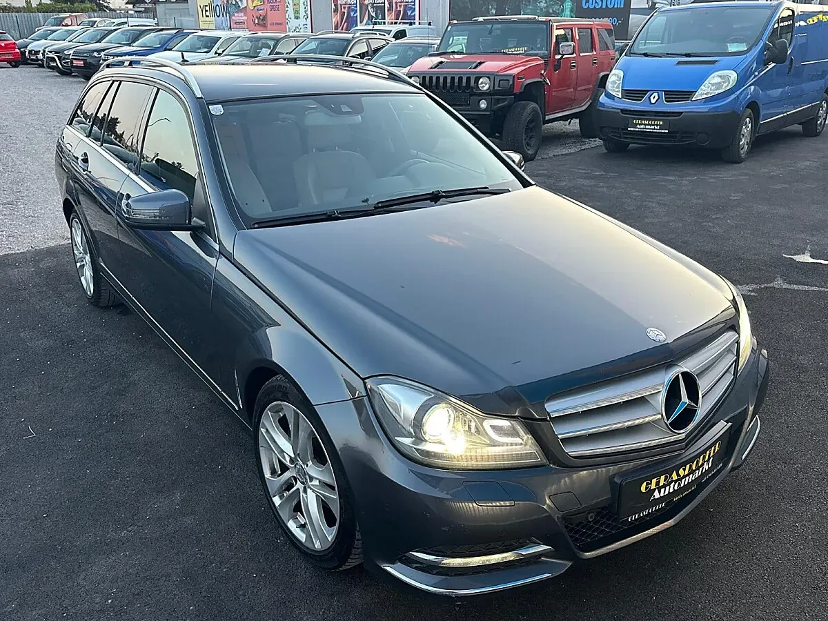 Mercedes-Benz C-Class 2013 photo 3