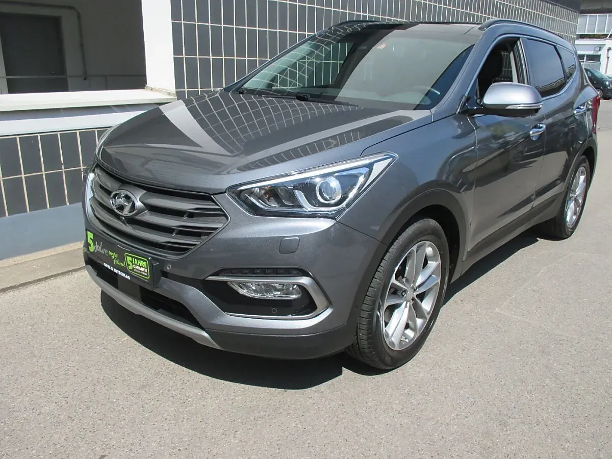 Hyundai Santa Fe 2017 photo 2