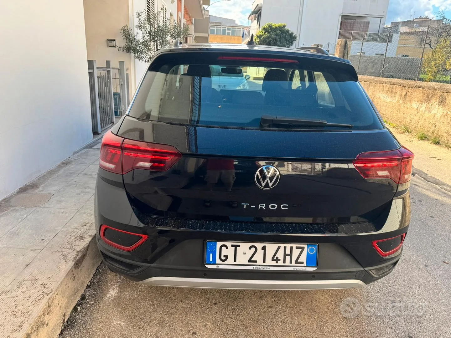 Volkswagen T-Roc 2024 photo 2