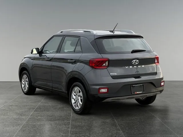 Hyundai Venue 2025 photo 4