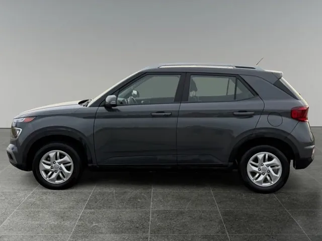 Hyundai Venue 2025 photo 2