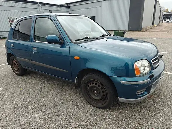 Nissan Micra 2001 photo 3