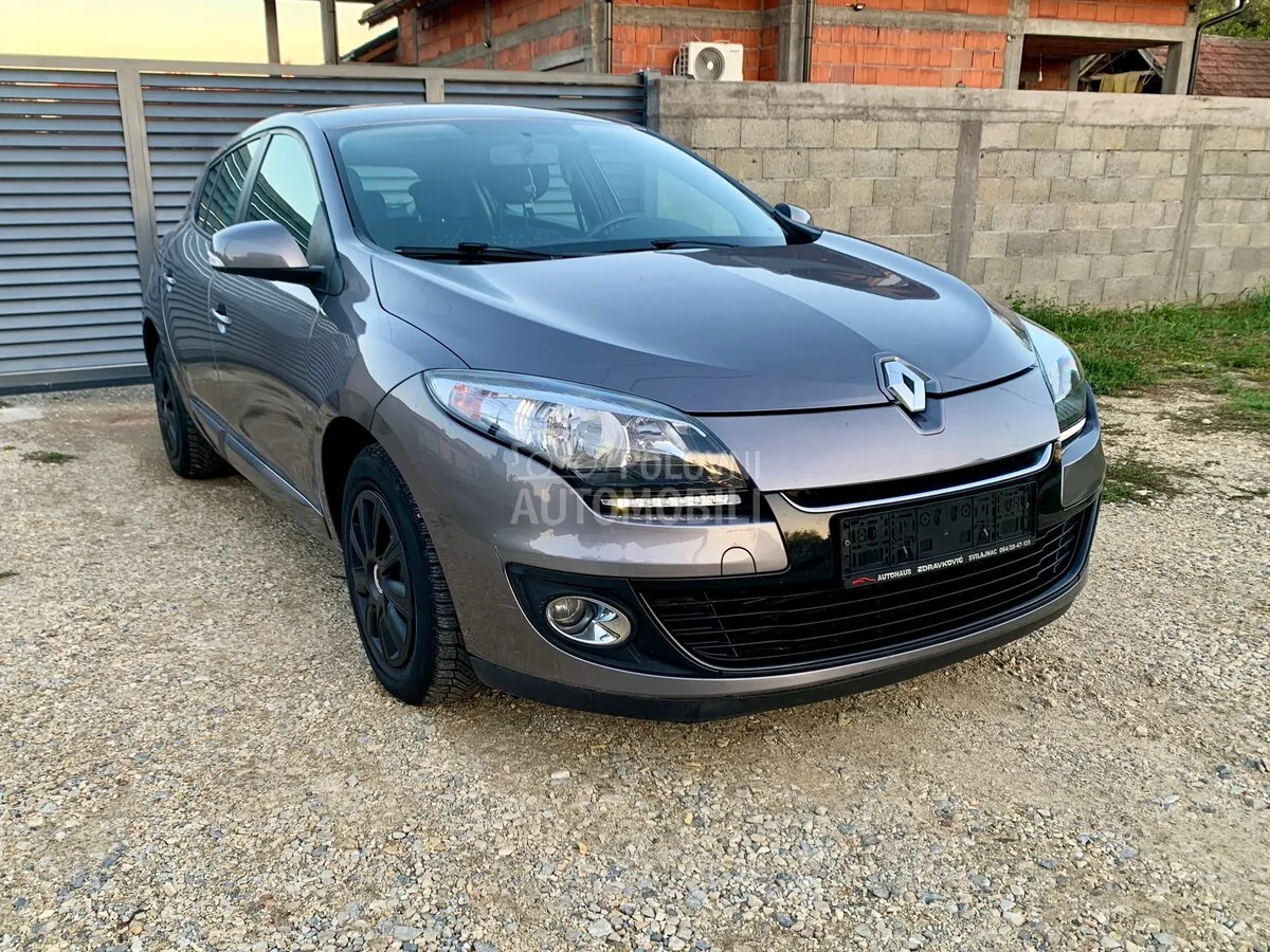 Renault Megane 2012 photo 4