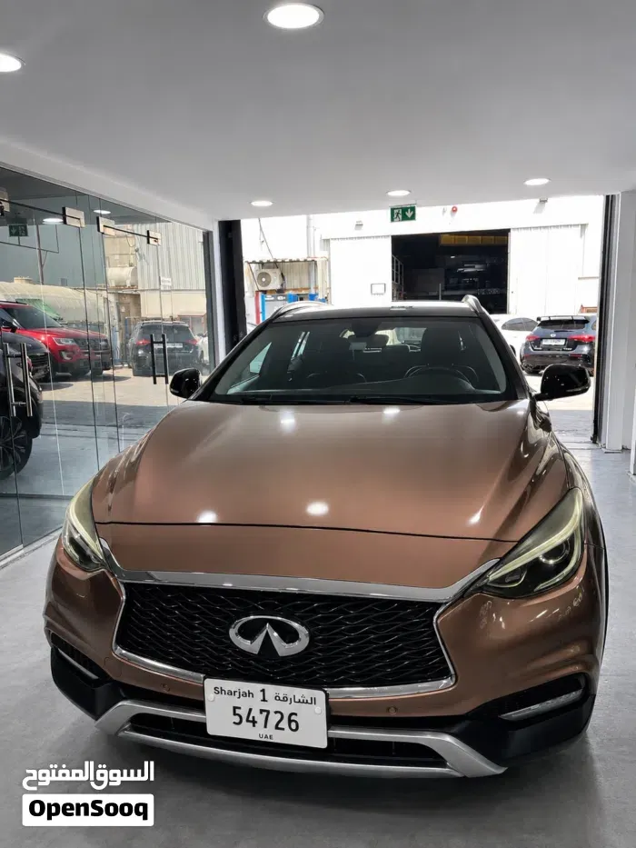 Infiniti Qx30
