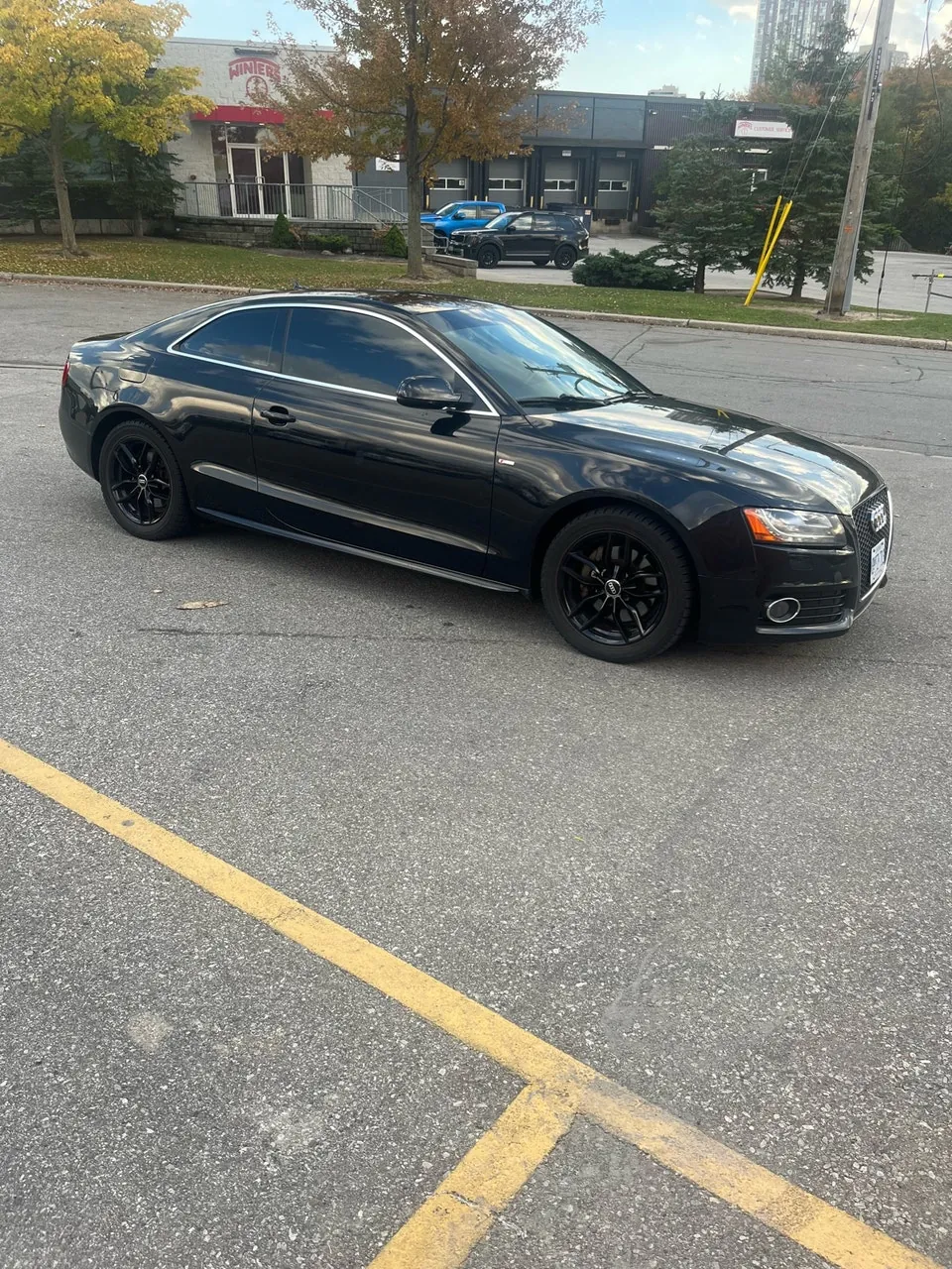 Audi A5 2011 photo 2
