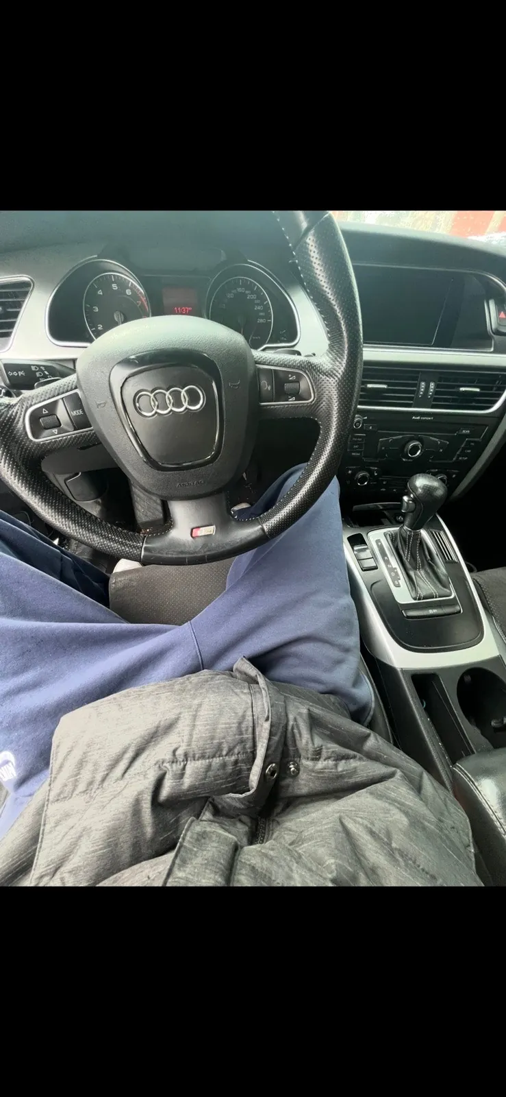 Audi A5 2011 photo 5