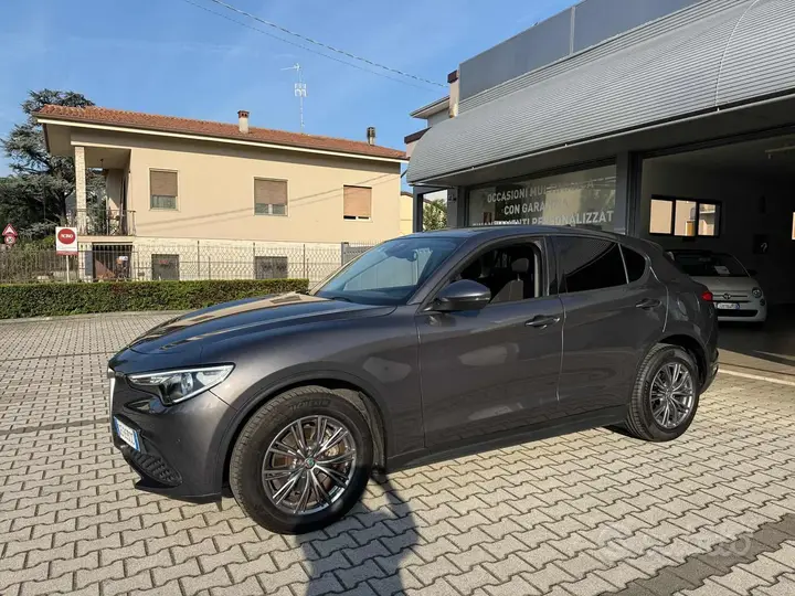 Alfa Romeo Stelvio 2021 photo 5