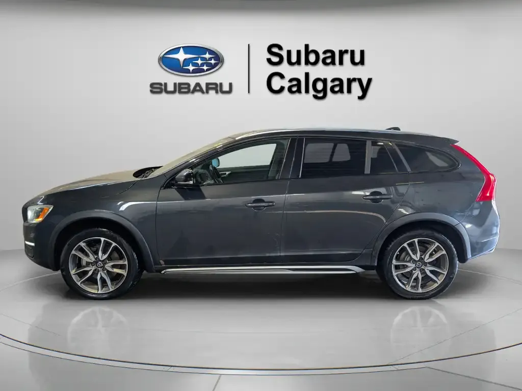 Volvo V60 Cross Country 2018 photo 5