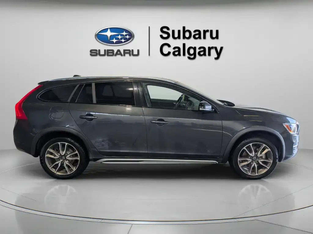 Volvo V60 Cross Country 2018 photo 4