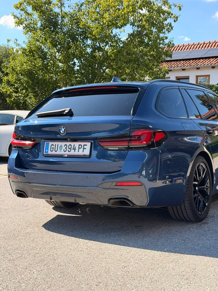 BMW 5 Series 2021 photo 3