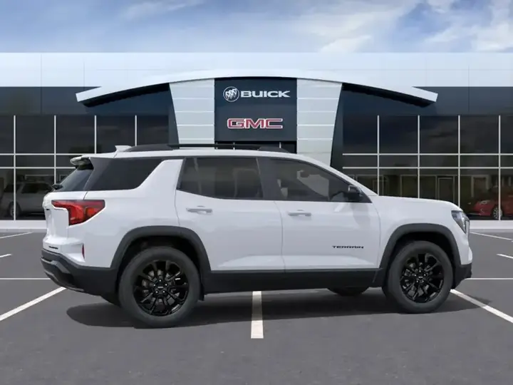 GMC Terrain 2027 photo 5