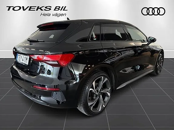 Audi A3 2024 photo 4