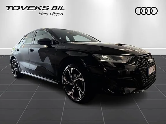 Audi A3 2024 photo 3