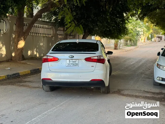 Kia Forte 2014 photo 3