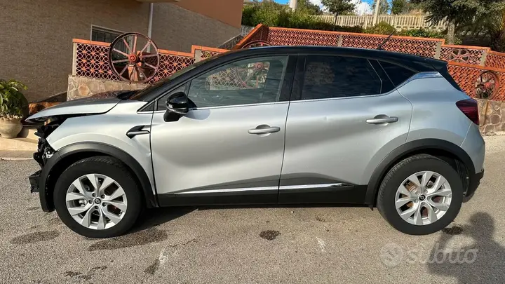 Renault Captur 2022 photo 5