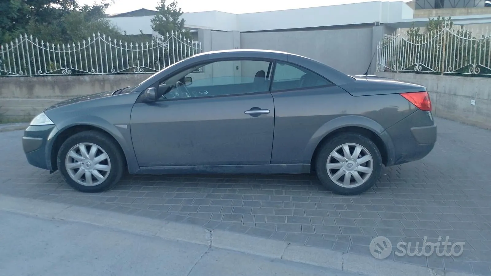 Renault Megane 2006 photo 2