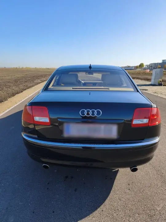 Audi A8 2005 photo 3