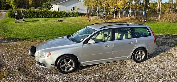 Volvo V70 2009 photo 4