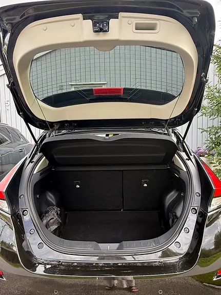 Nissan Leaf 2021 photo 3