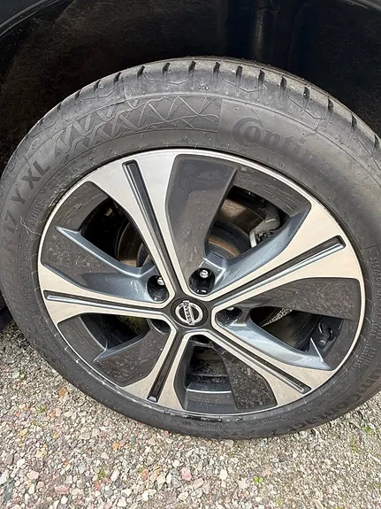 Nissan Leaf 2021 photo 2
