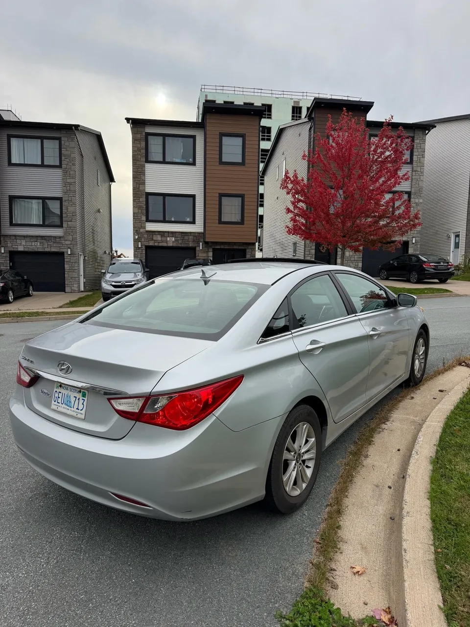 Hyundai Sonata 2013 photo 2