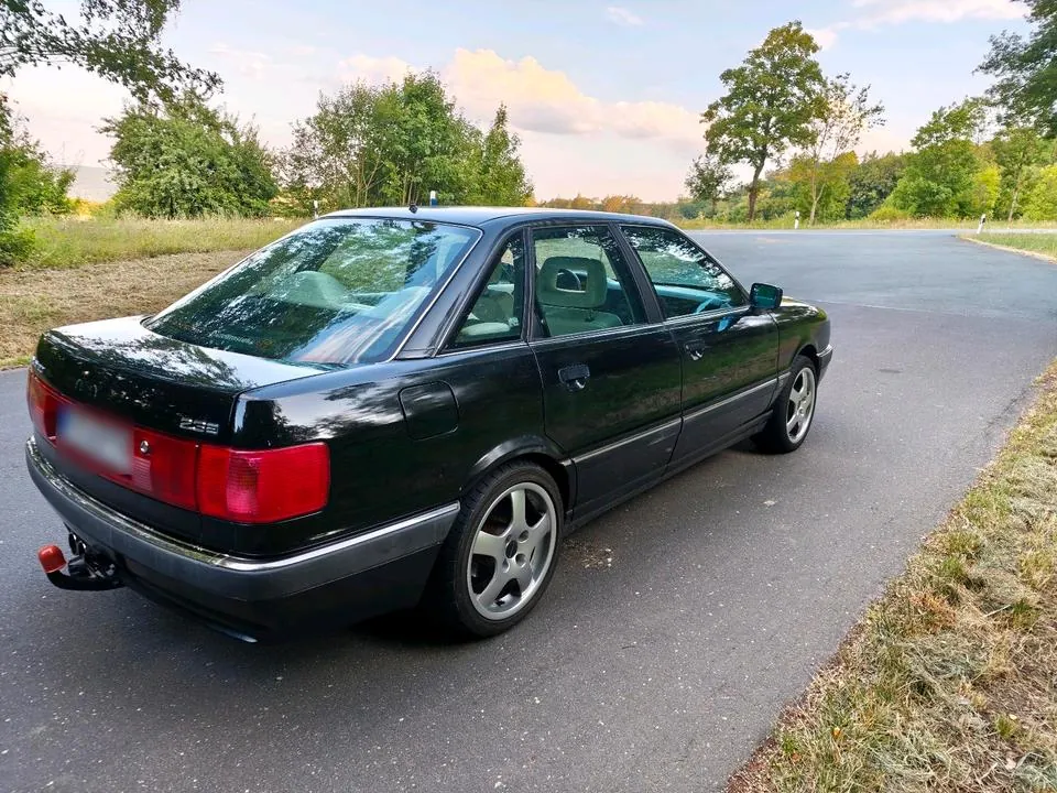 Audi 90