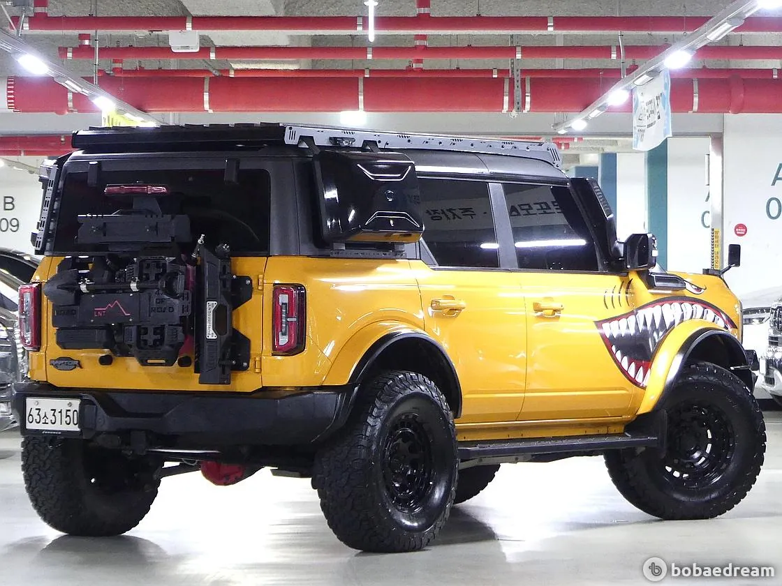 Ford Bronco 2022 photo 3