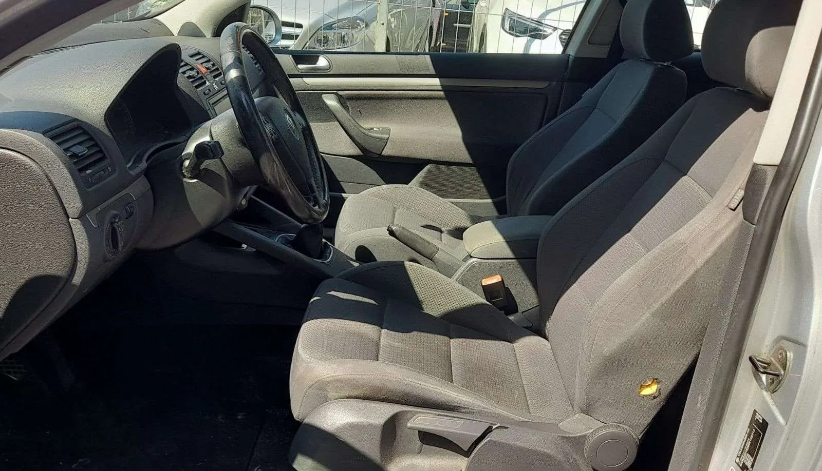 Volkswagen Golf V 2006 photo 2